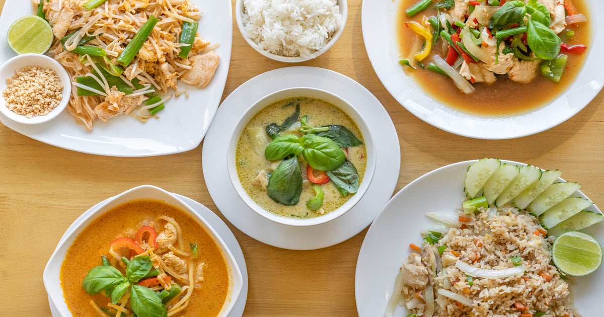 Maa Kin Thai Food - 302 Ubi delivery from Eunos - Order with Deliveroo