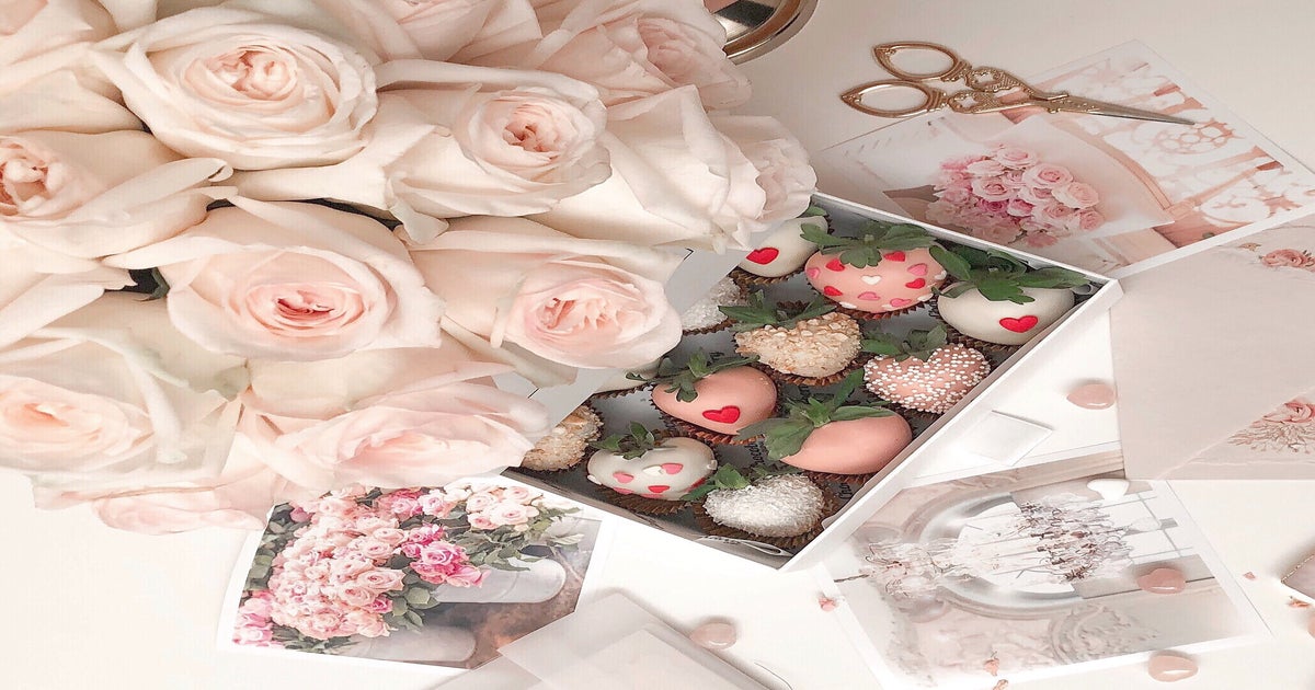 Chocoberry Chocolates & Flowers Dubai delivery from Al Barsha Park 1 Order with Deliveroo