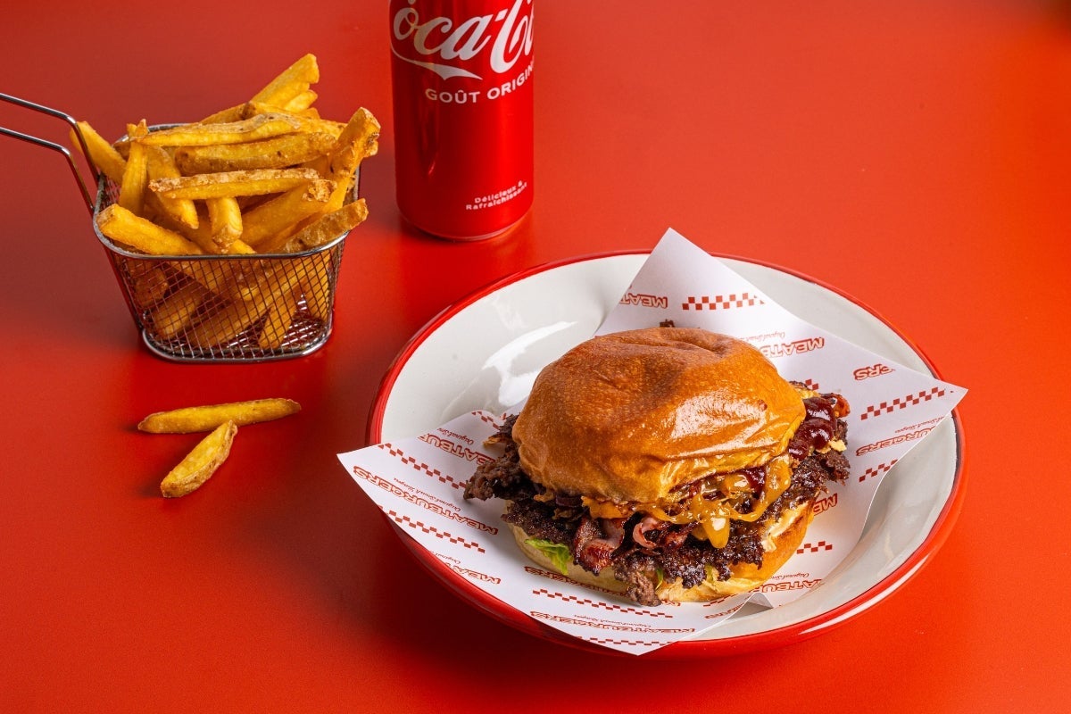 ✅ Menu Full → 🍔 + 🍟 + 🥤 + 🍰
