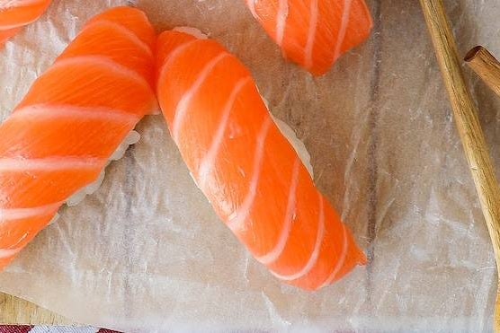 Sushi Saumon