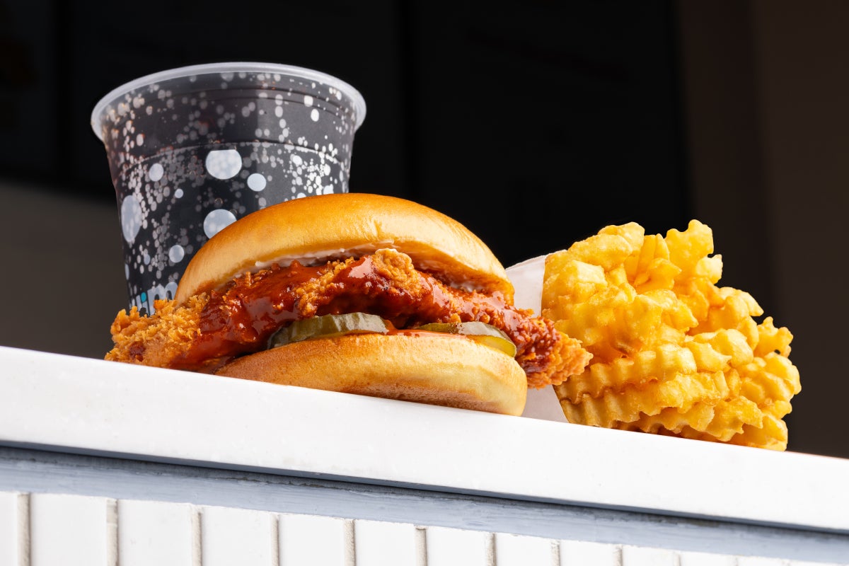 Nashville Red Hot Chicken Combo