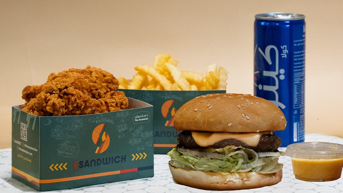 Meal Beef Slider A Chicken Tender