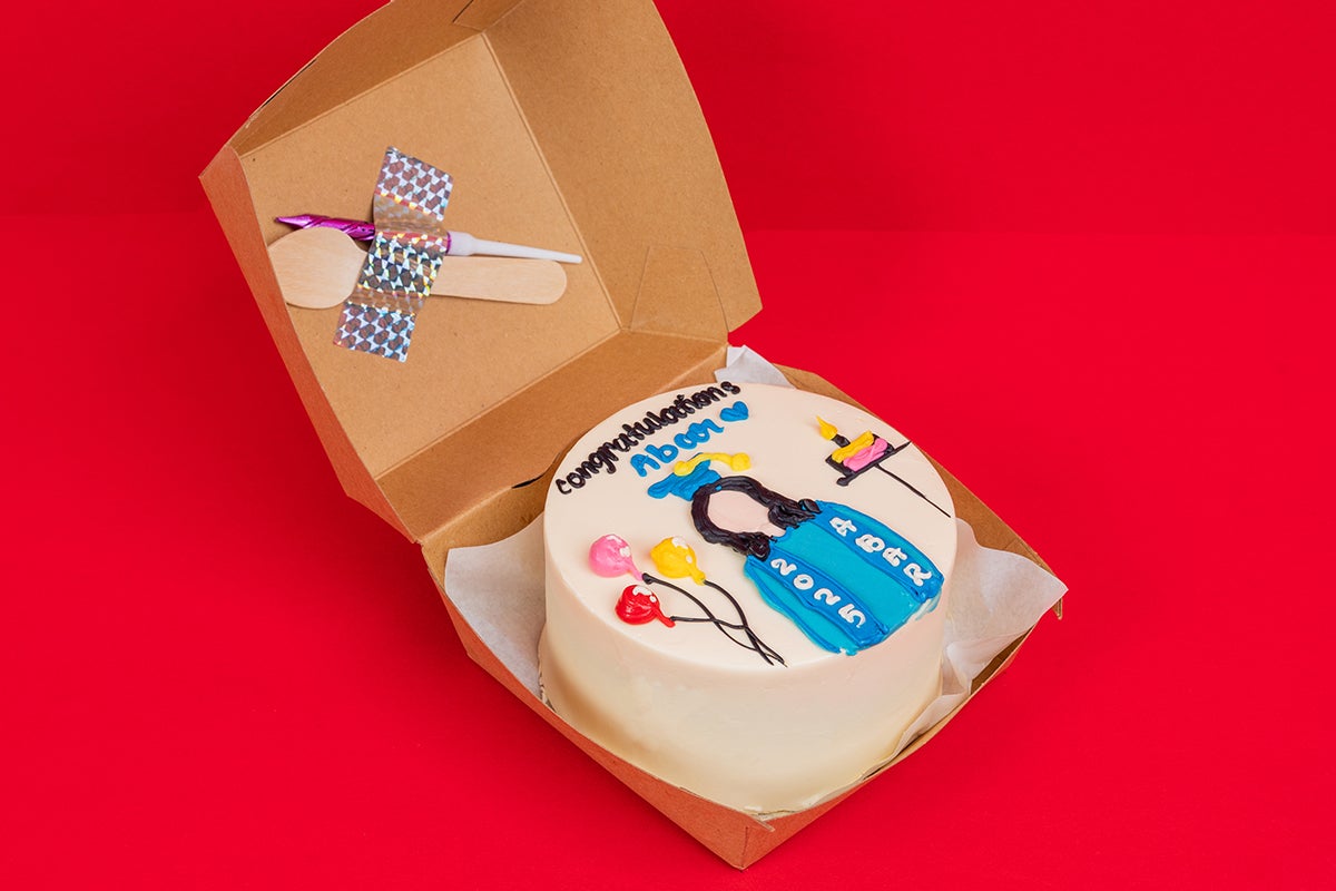 Special graduation cake
