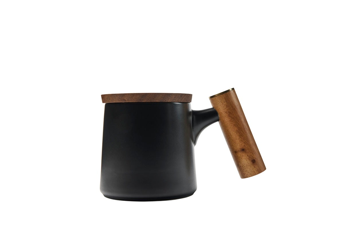 Mug with walnut handle & lid