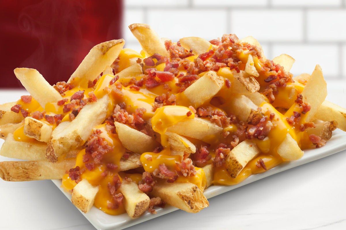 Frites cheddar & beçon 😋😘🧀