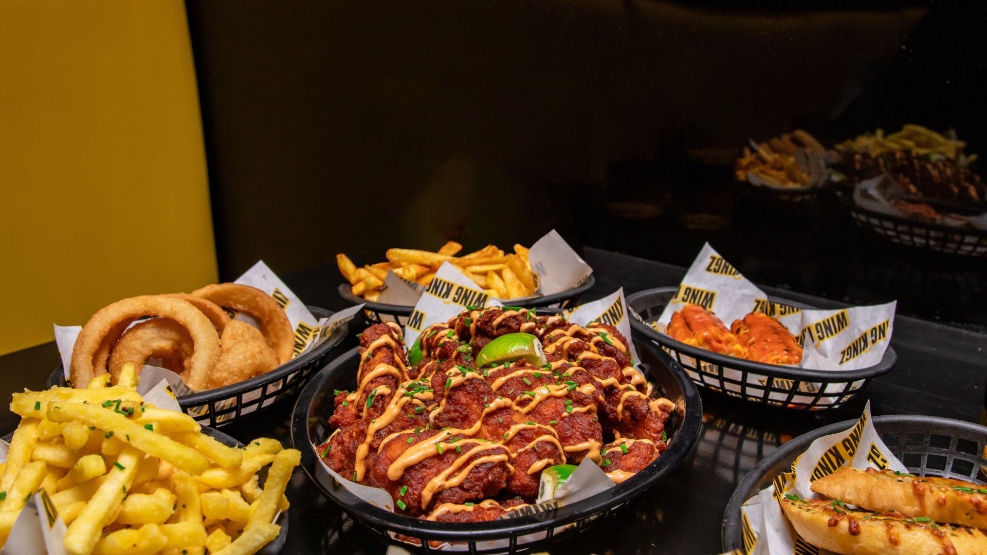 Wing Kingz delivery from Milton Keynes Center Order with Deliveroo