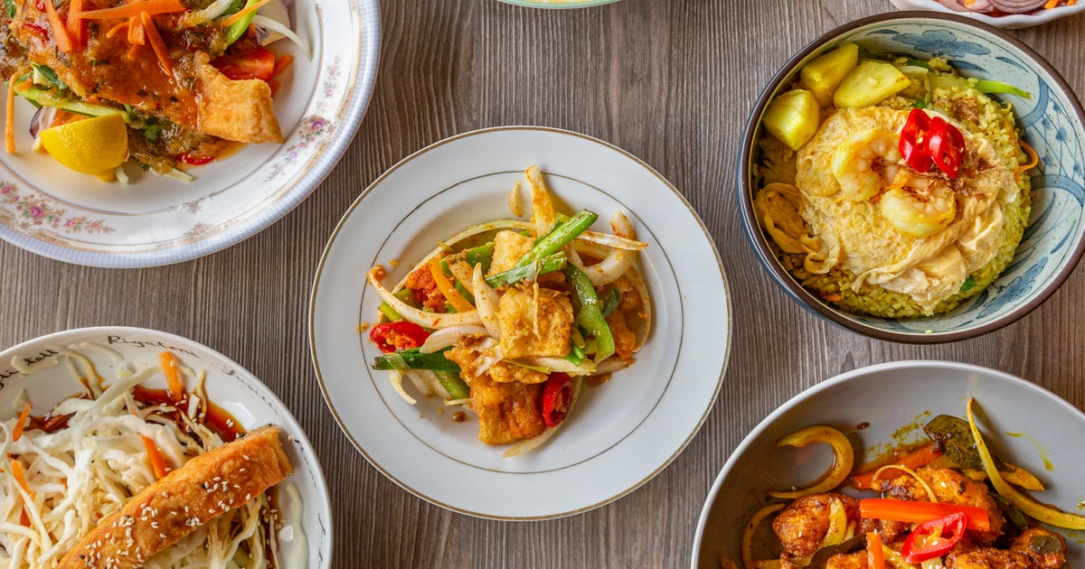 St. Ives Chinese & Thai Takeaway Saint Ives delivery from Saint Ives Order with Deliveroo