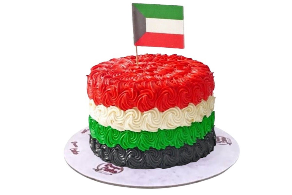 National Rose Cake (6 Inches) (Serves 6-8 Person)