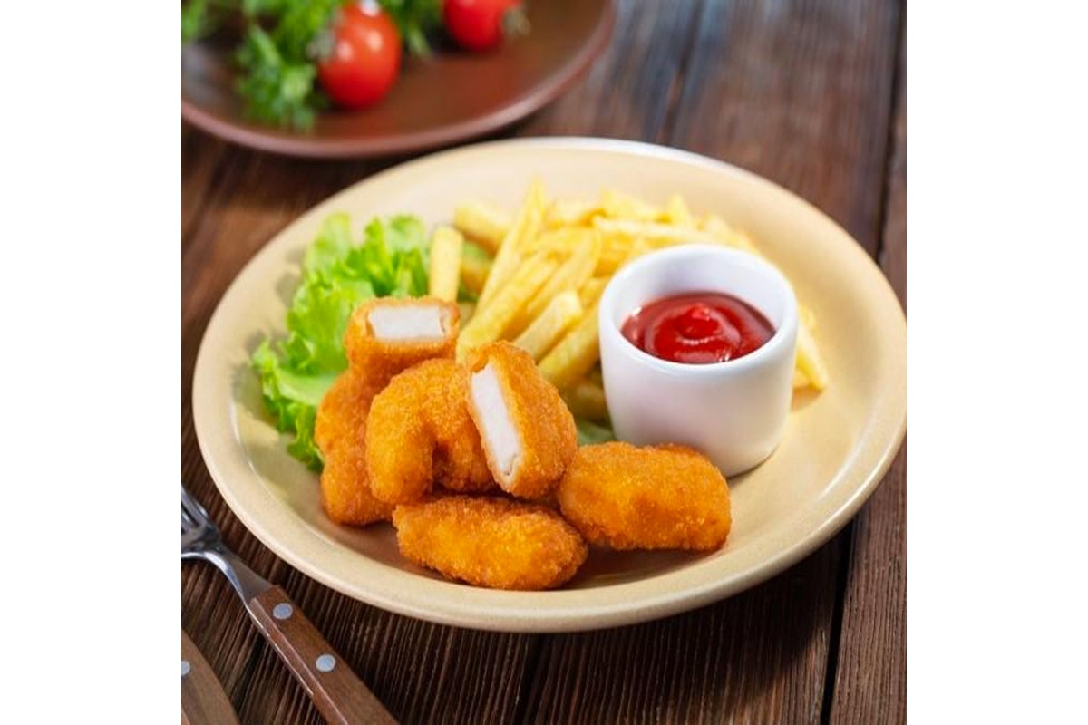 Kids Meal (Chicken Nuggets with Fries)