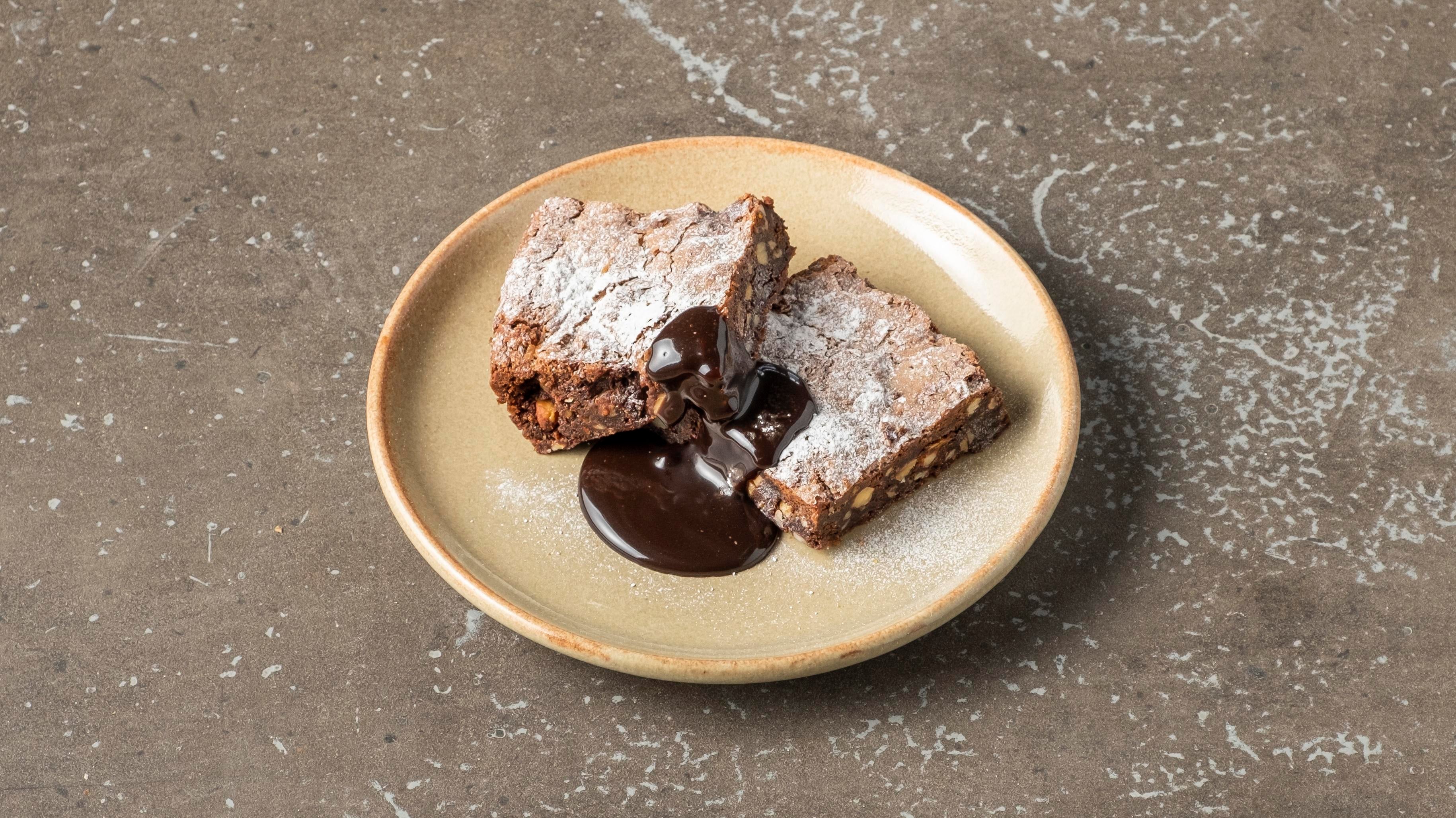 Chocolate and Almond Cake (V-GF)