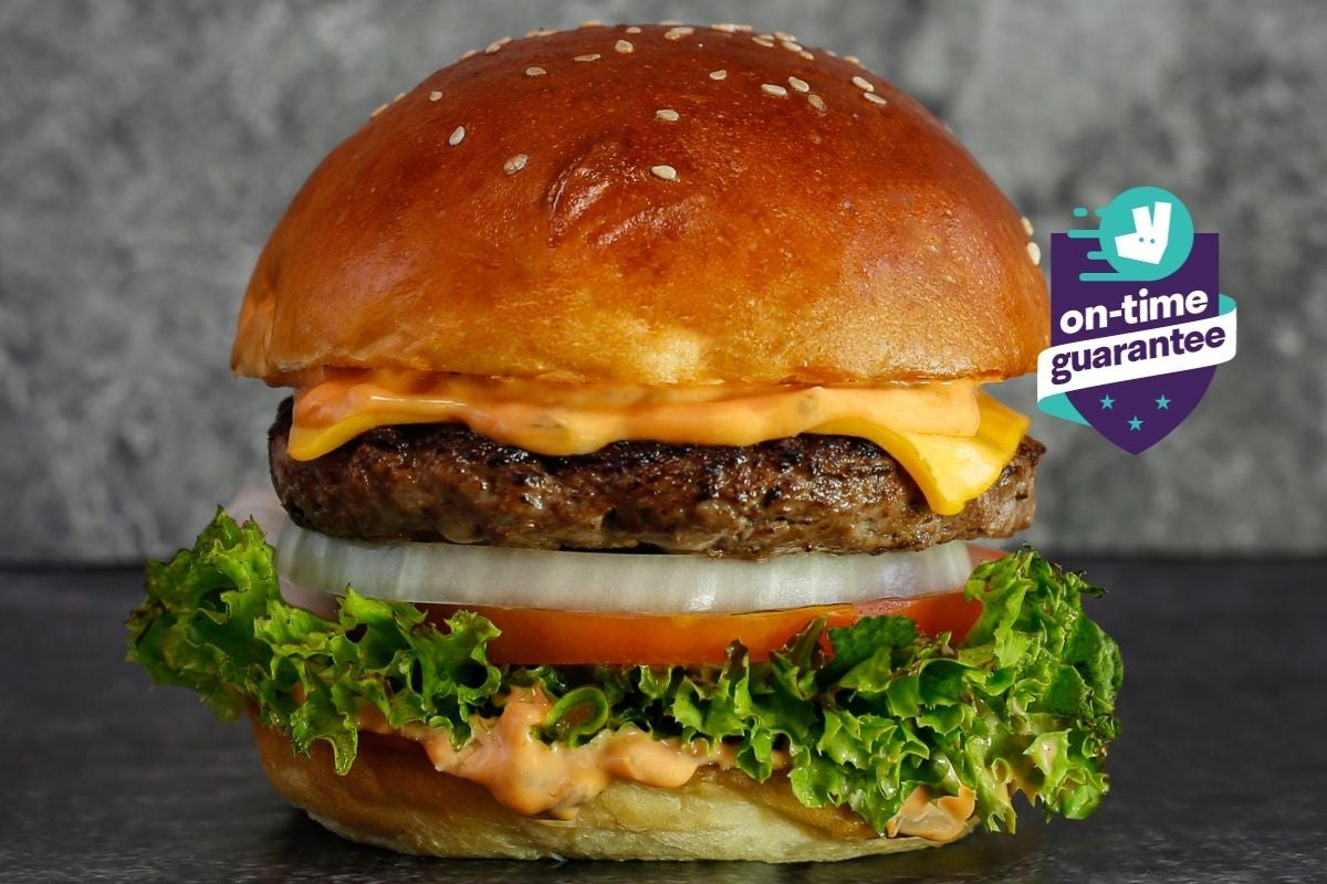 Squeeze Burgers & Milkshakes delivery from Al Quoz 1 Order with Deliveroo