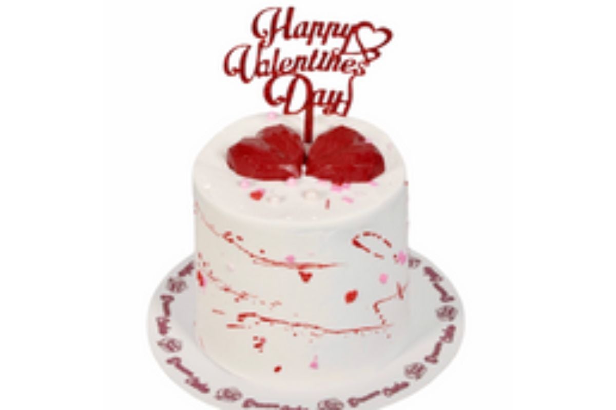 Touch Valentine Cake