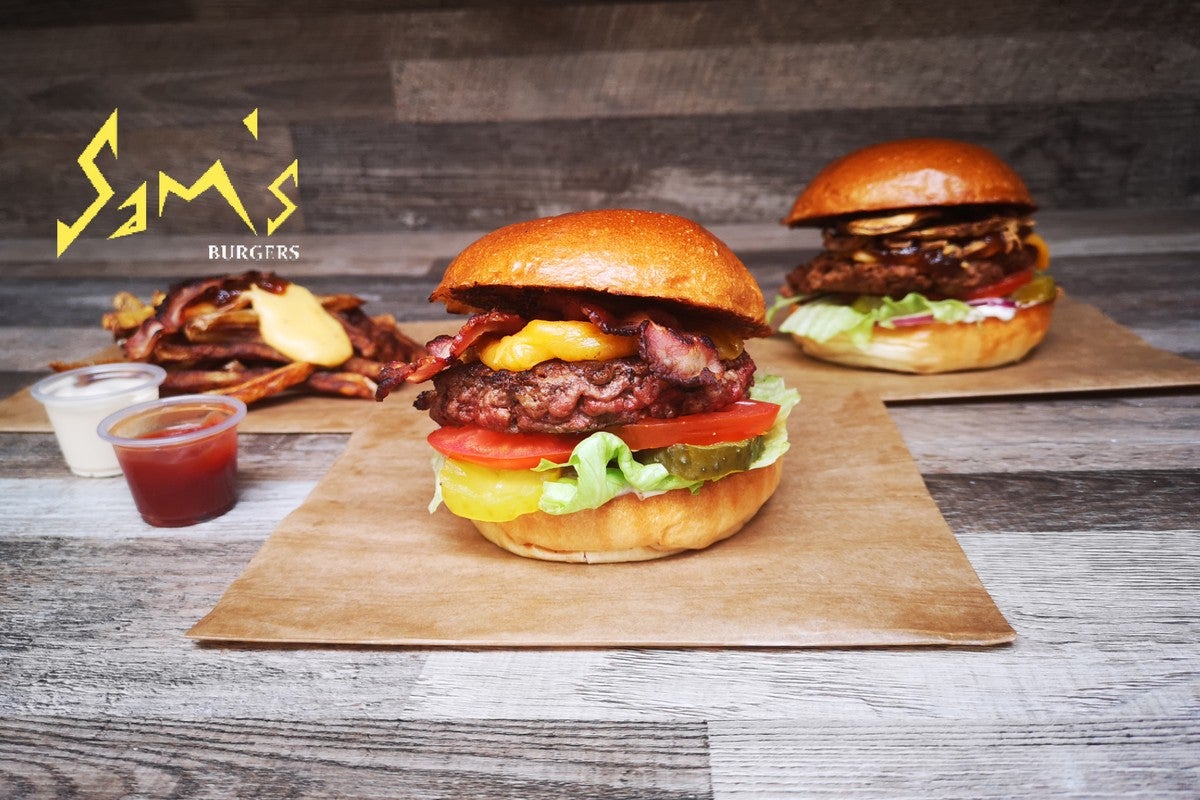 Livraison Sam's Burgers 🍔 à Centre ville Commandez avec Deliveroo