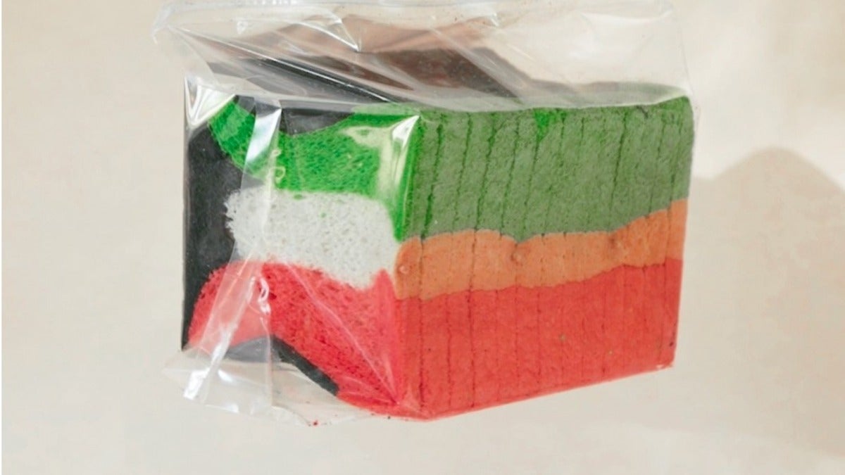 Kuwait Flag Toast