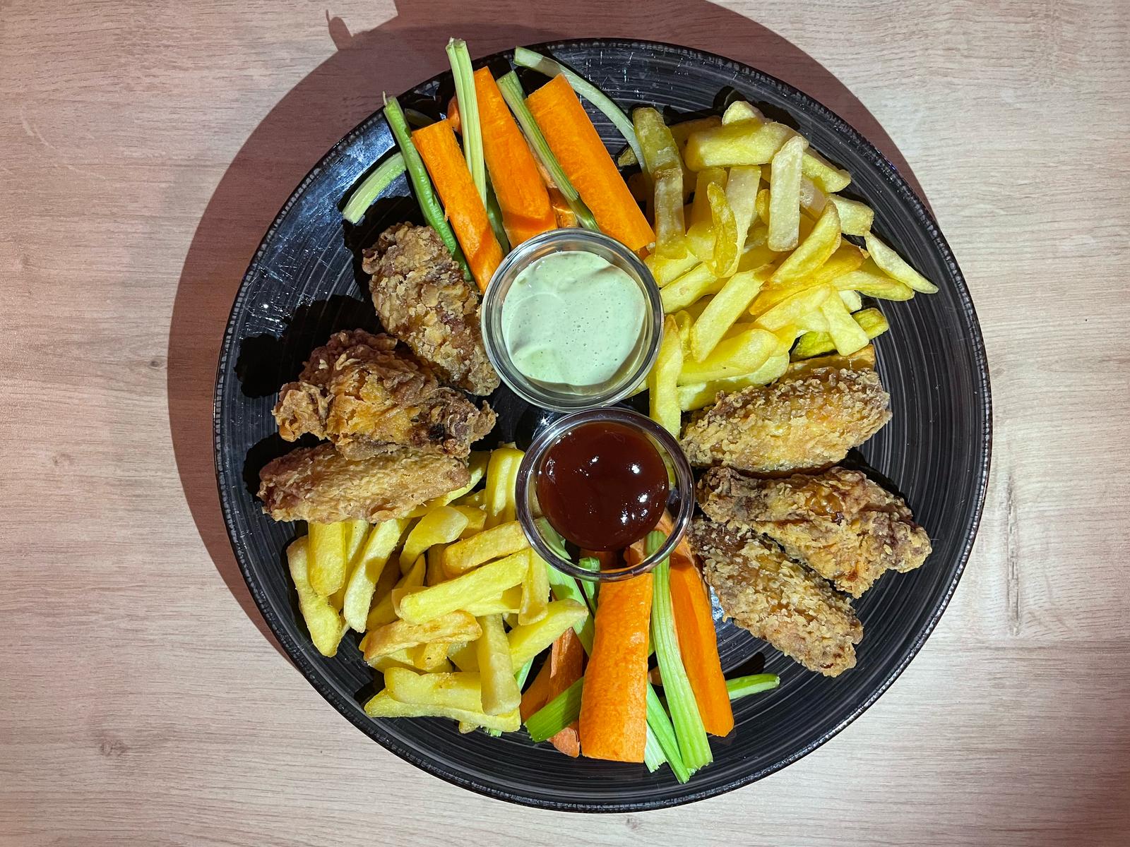6x Alitas Wings dipes & frites