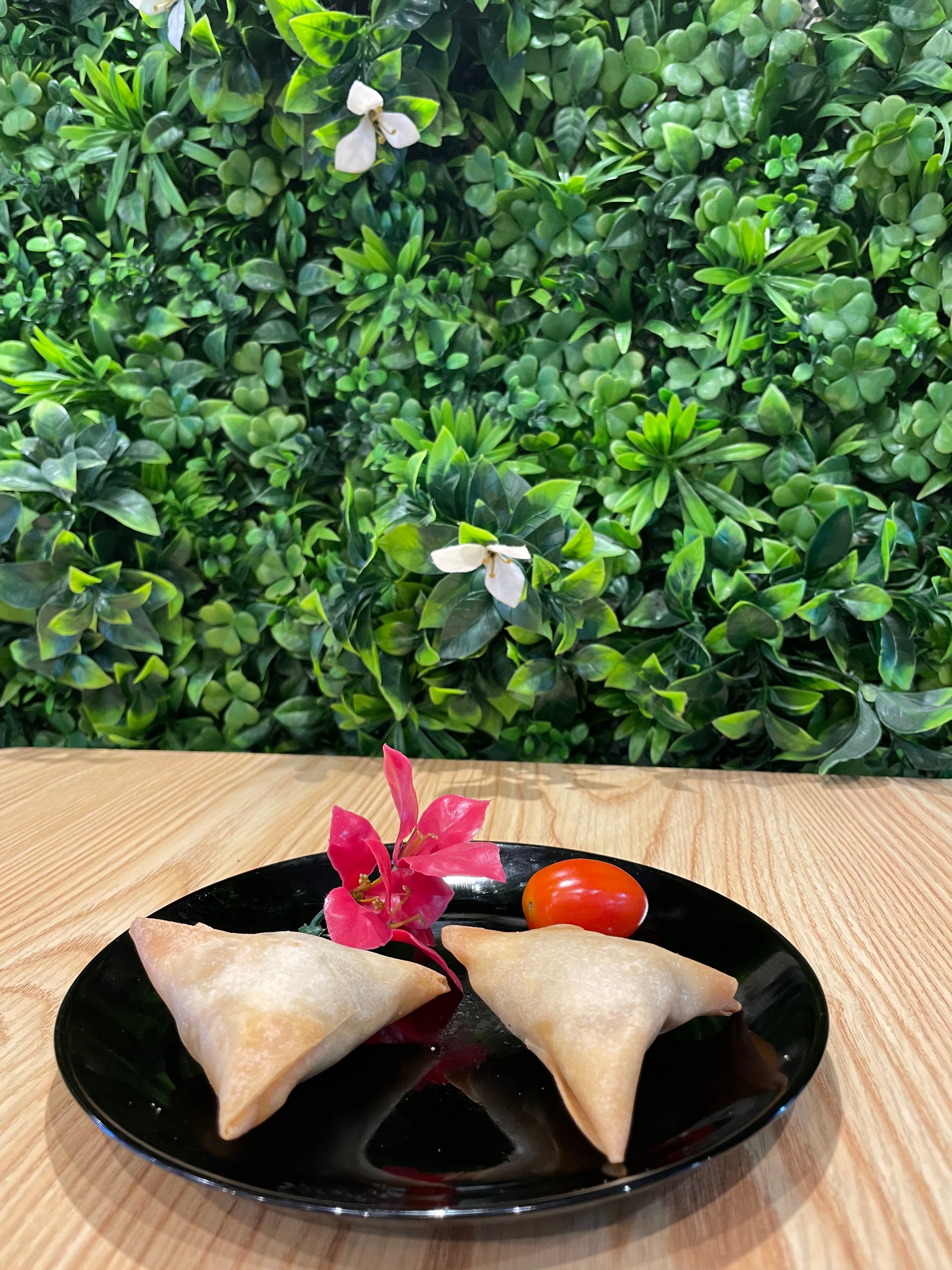 Samosa aux legumes *2