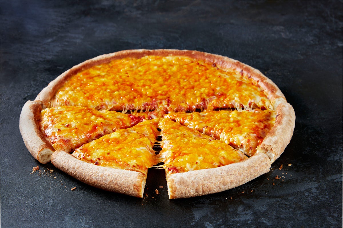 Cheddar Cheese Feast Pizza
