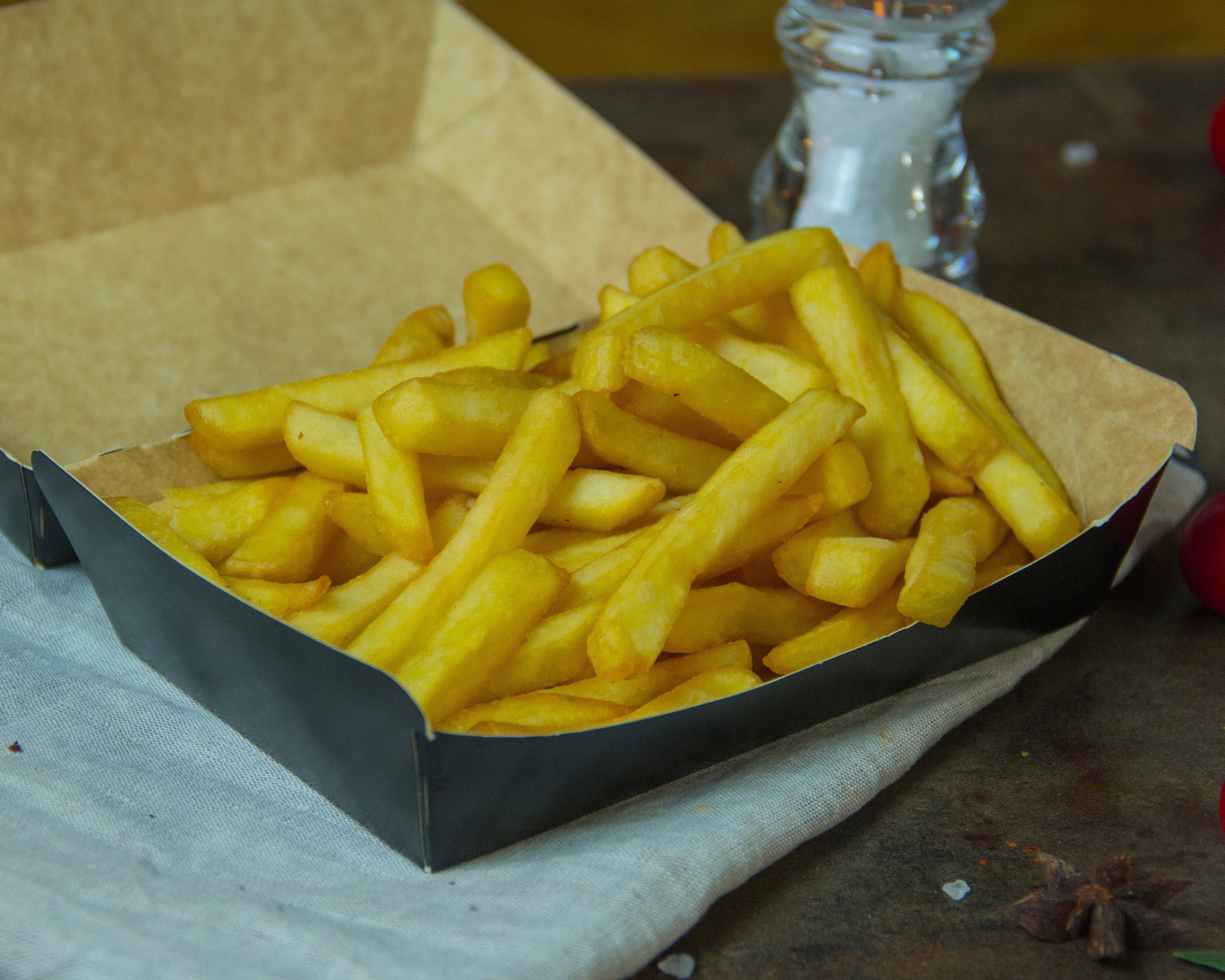 Moyen  barquette de frites