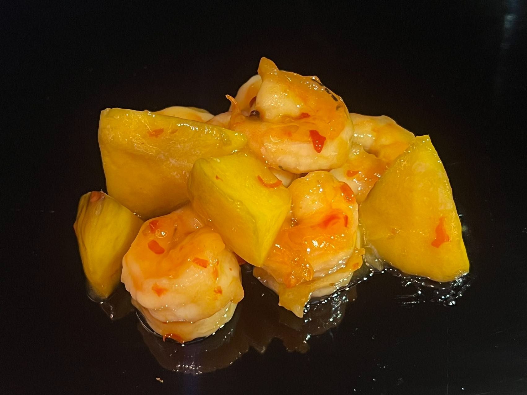 87. Gamberi con mango