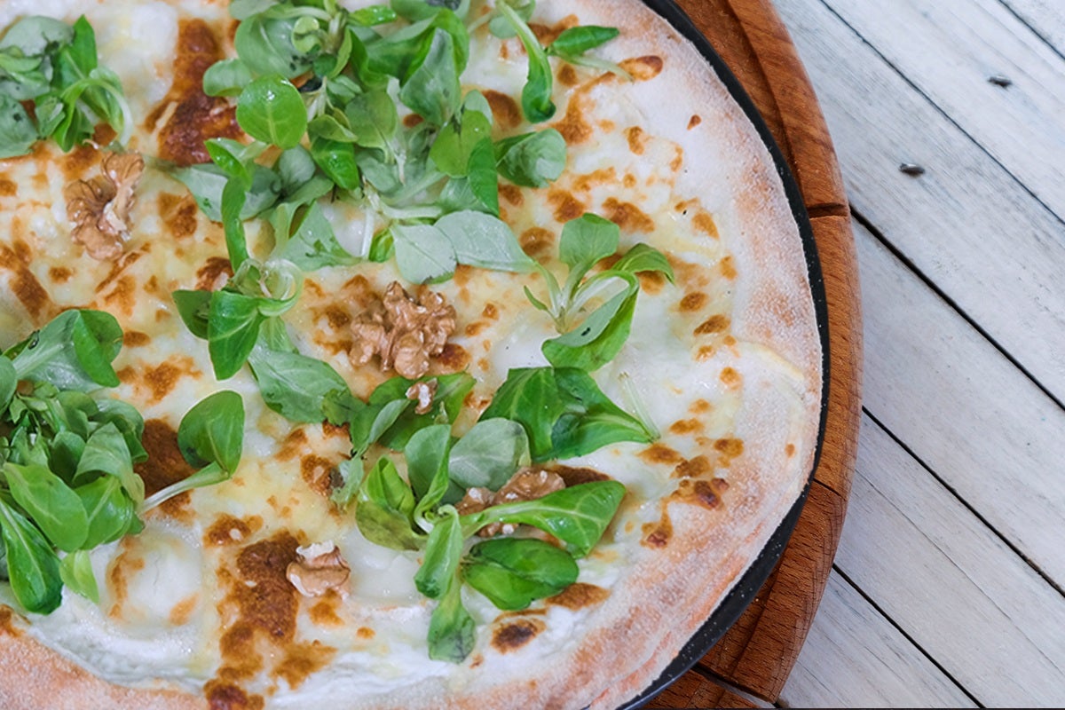 PIZZA CHEVRE MIEL