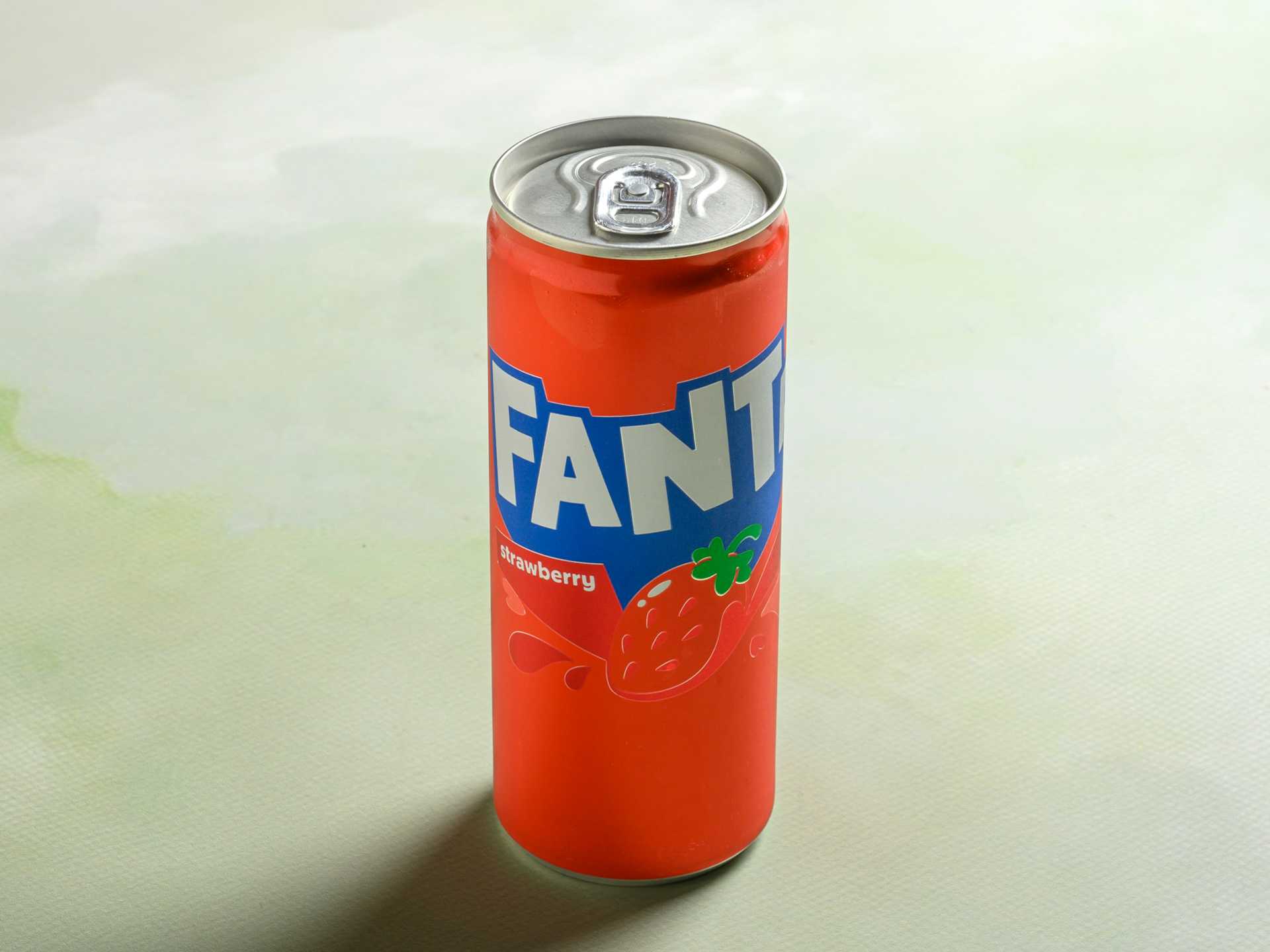 Fanta Strawberry