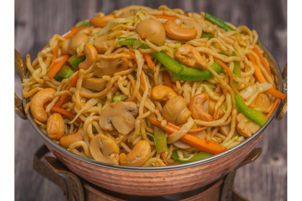 Mushroom Noodle Cashew