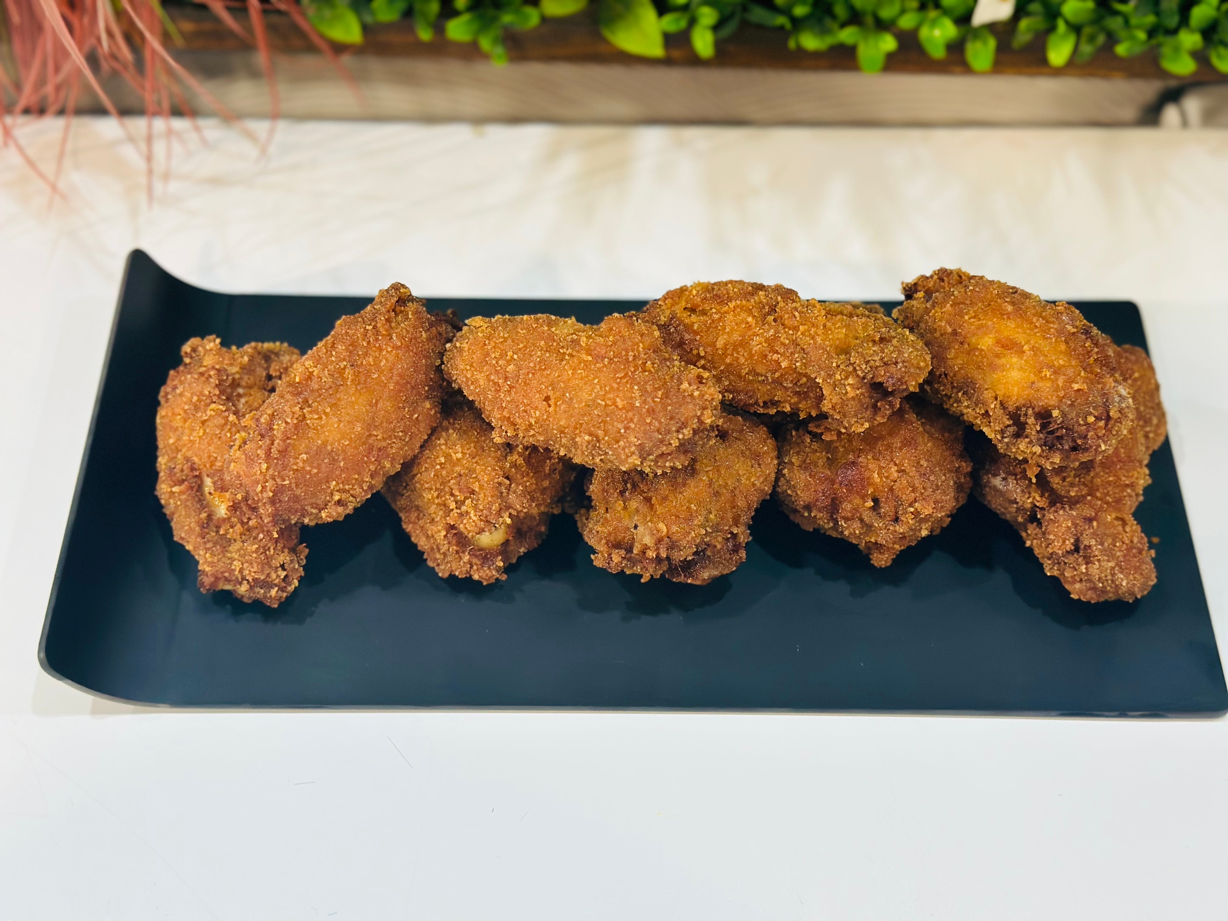Menu wings T N roll