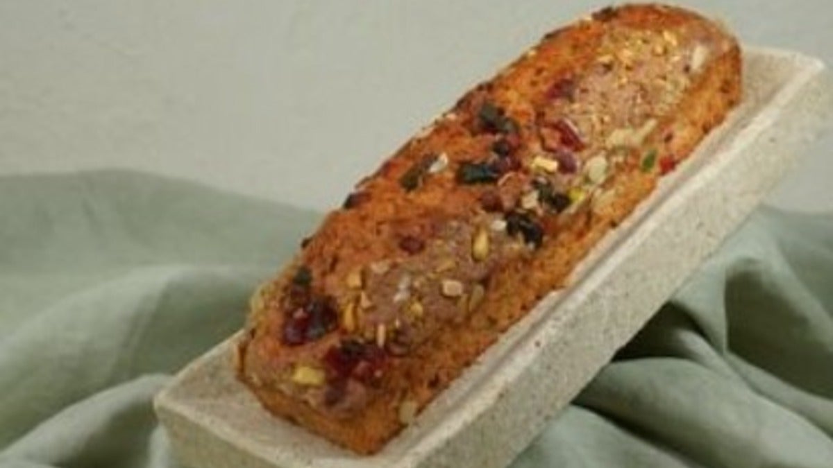 Dried Fruit English Cake