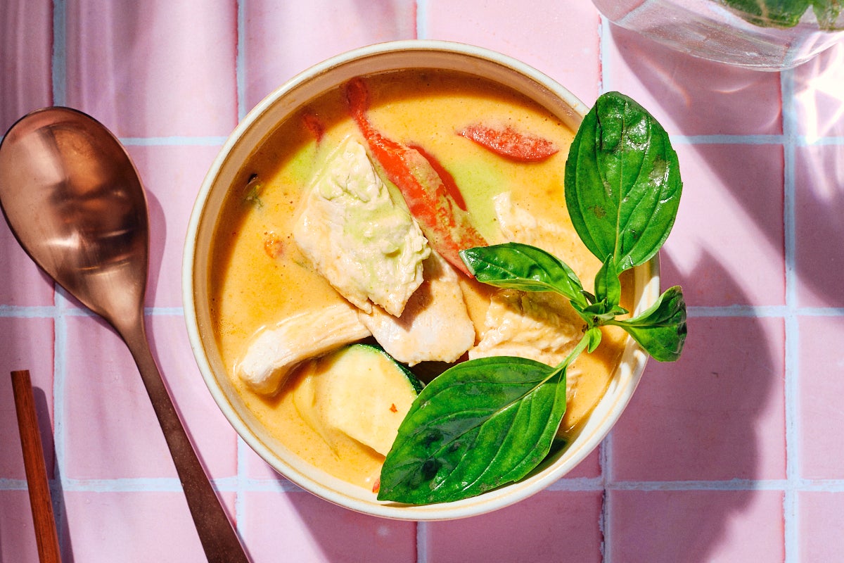 🥦 CURRY ROUGE LEGUMES  SERVI AVEC DU RIZ