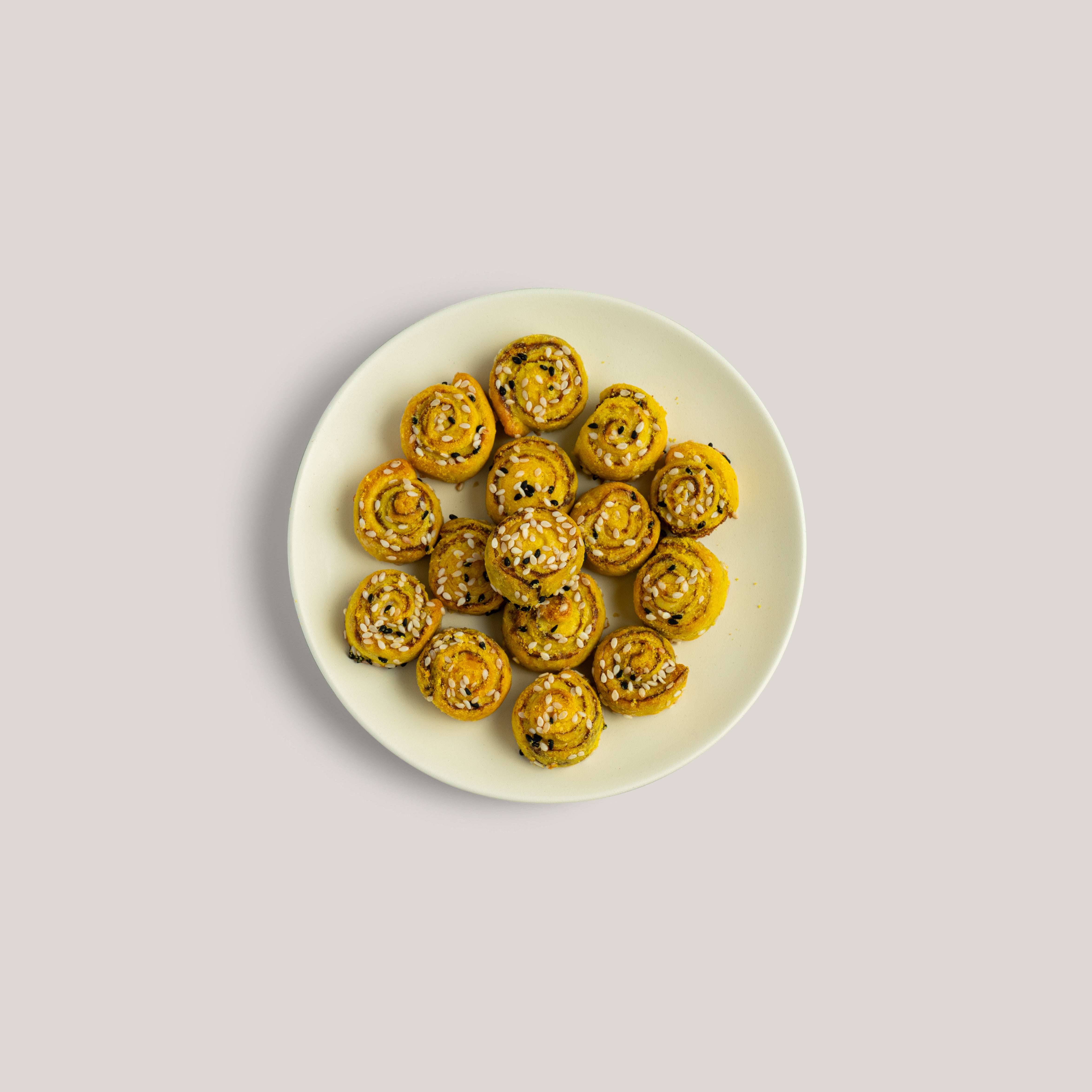 Dates Rolls (Mini - Pouch)