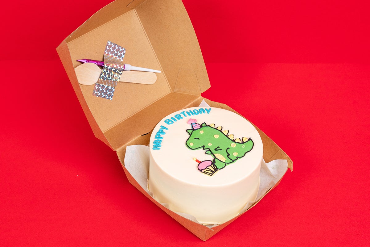 Little dino cake