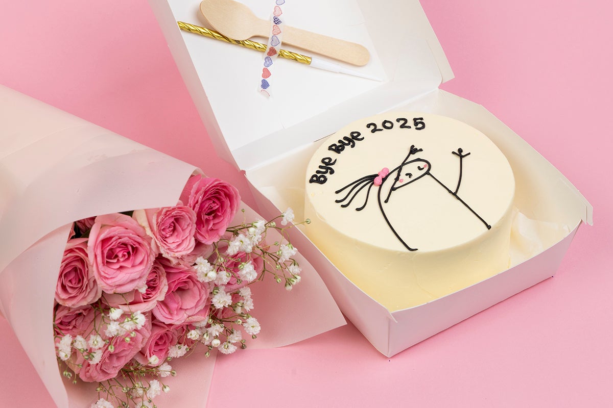 Bye Bye 2025 Cake with Flowers
