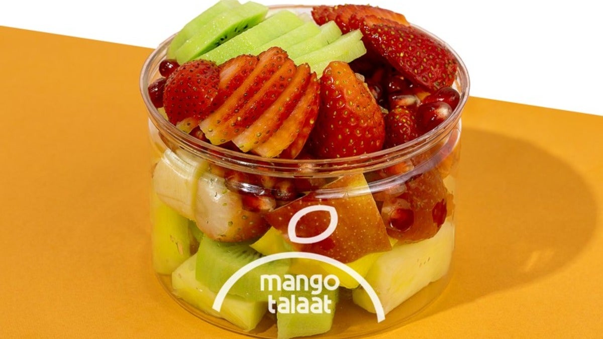 Pineapple, Kiwi, Mango And Strawberry Bowl