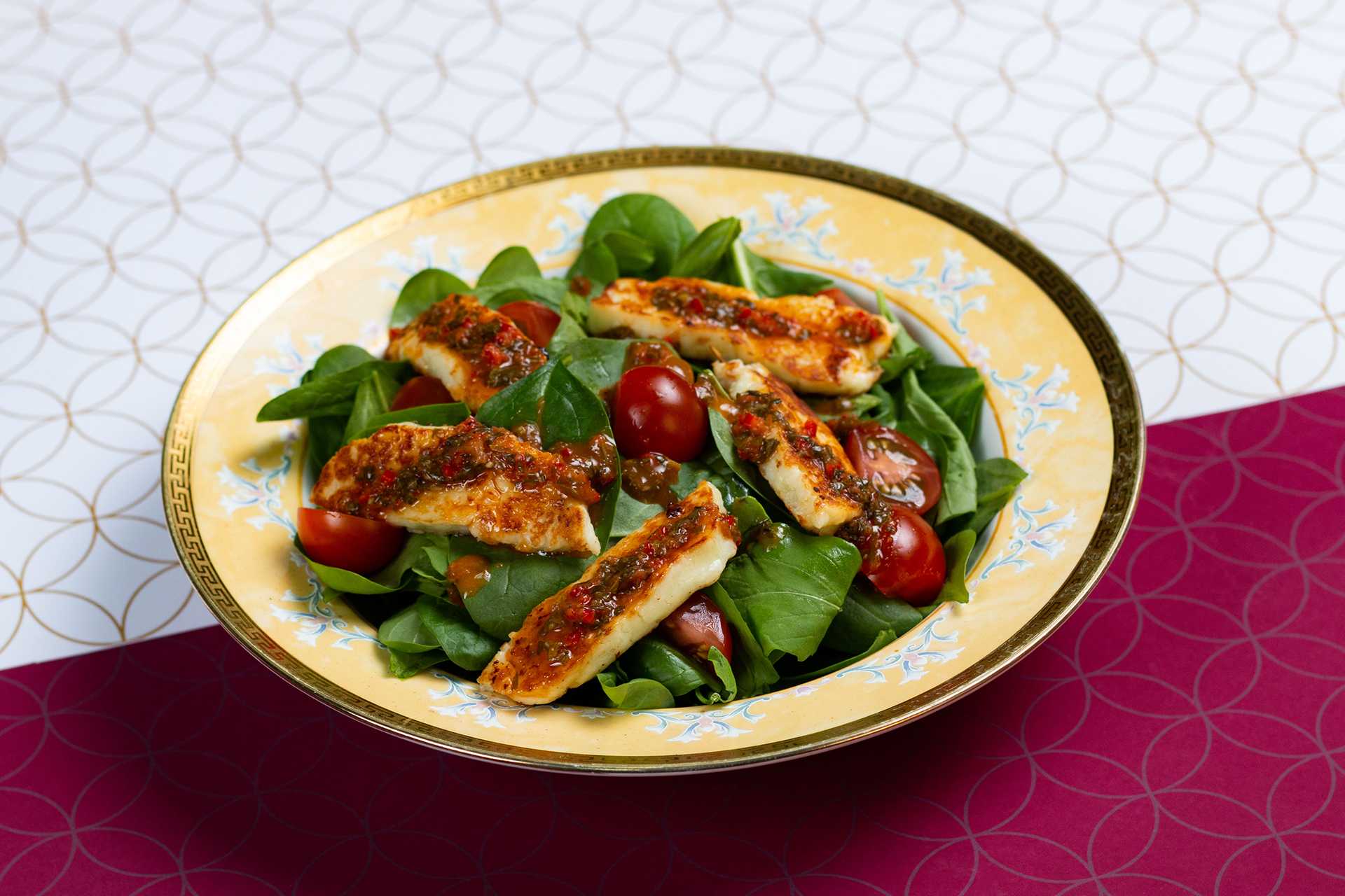 Grilled Halloum Salad