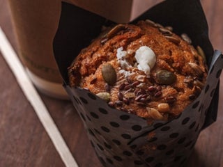 Premium Apple & Cinnamon Muffin