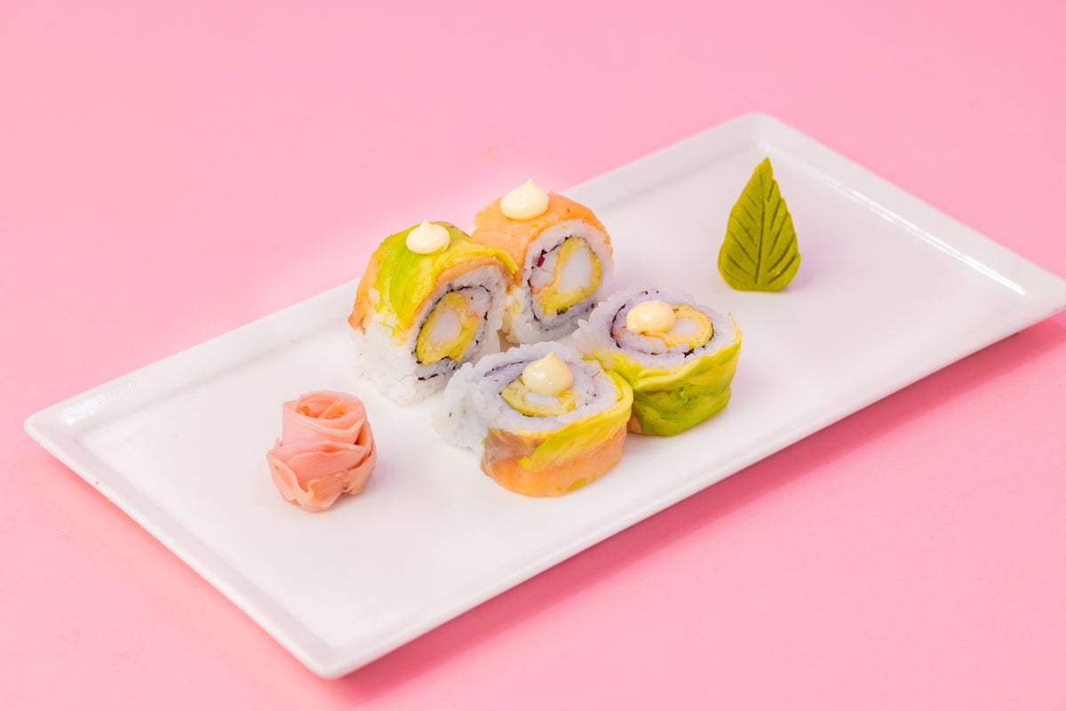 Mini Smoked Salmon Avocado Roll(Raw)