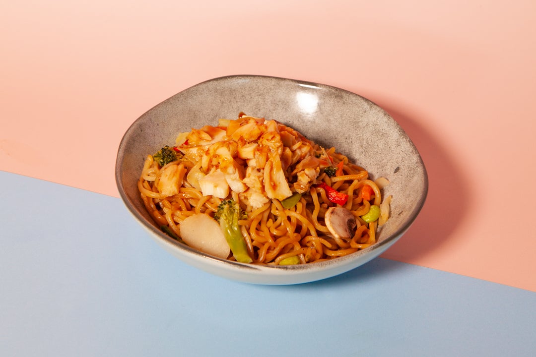 Soba au Poulet légumes ( nouilles sautées )