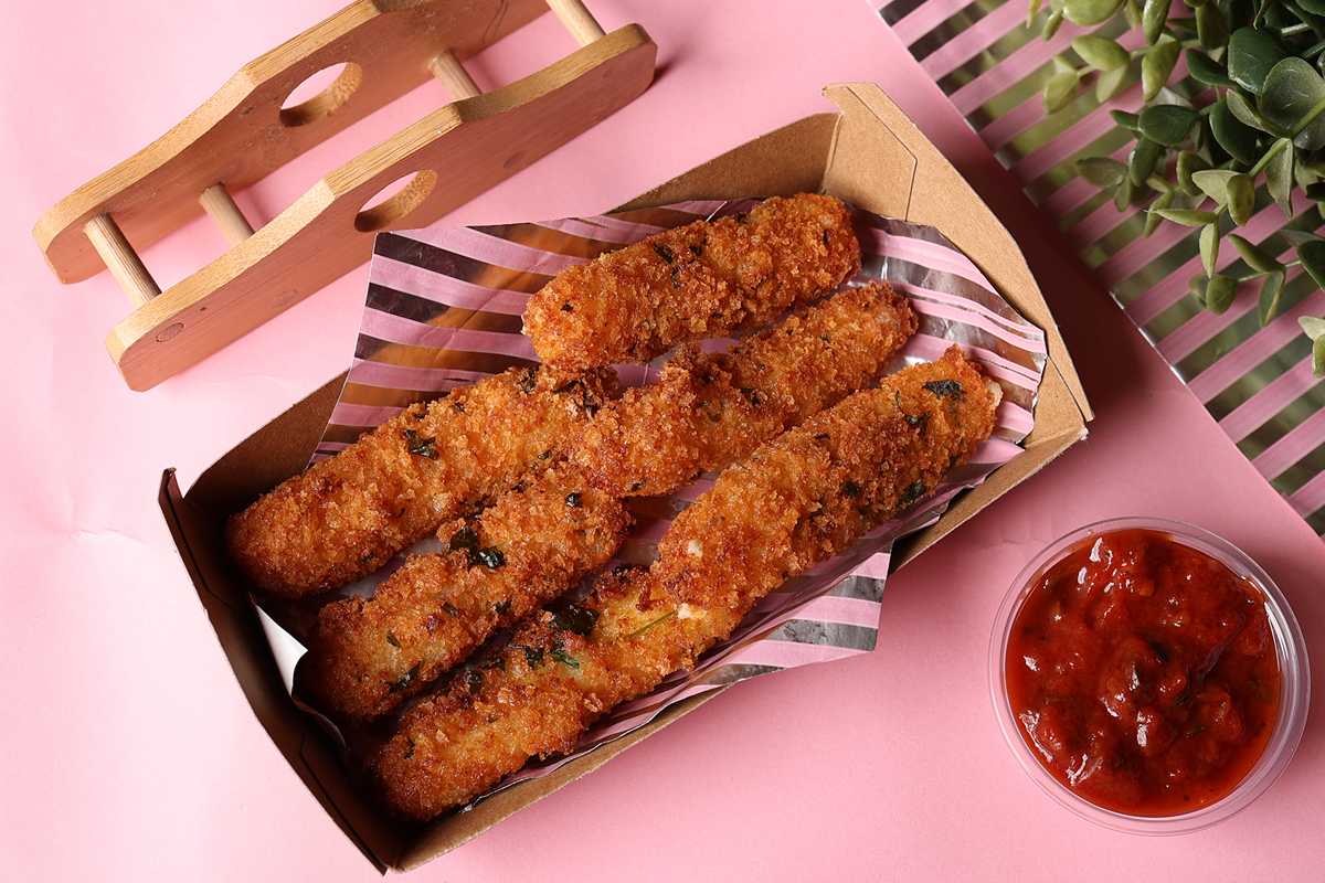 Mozzarella Sticks