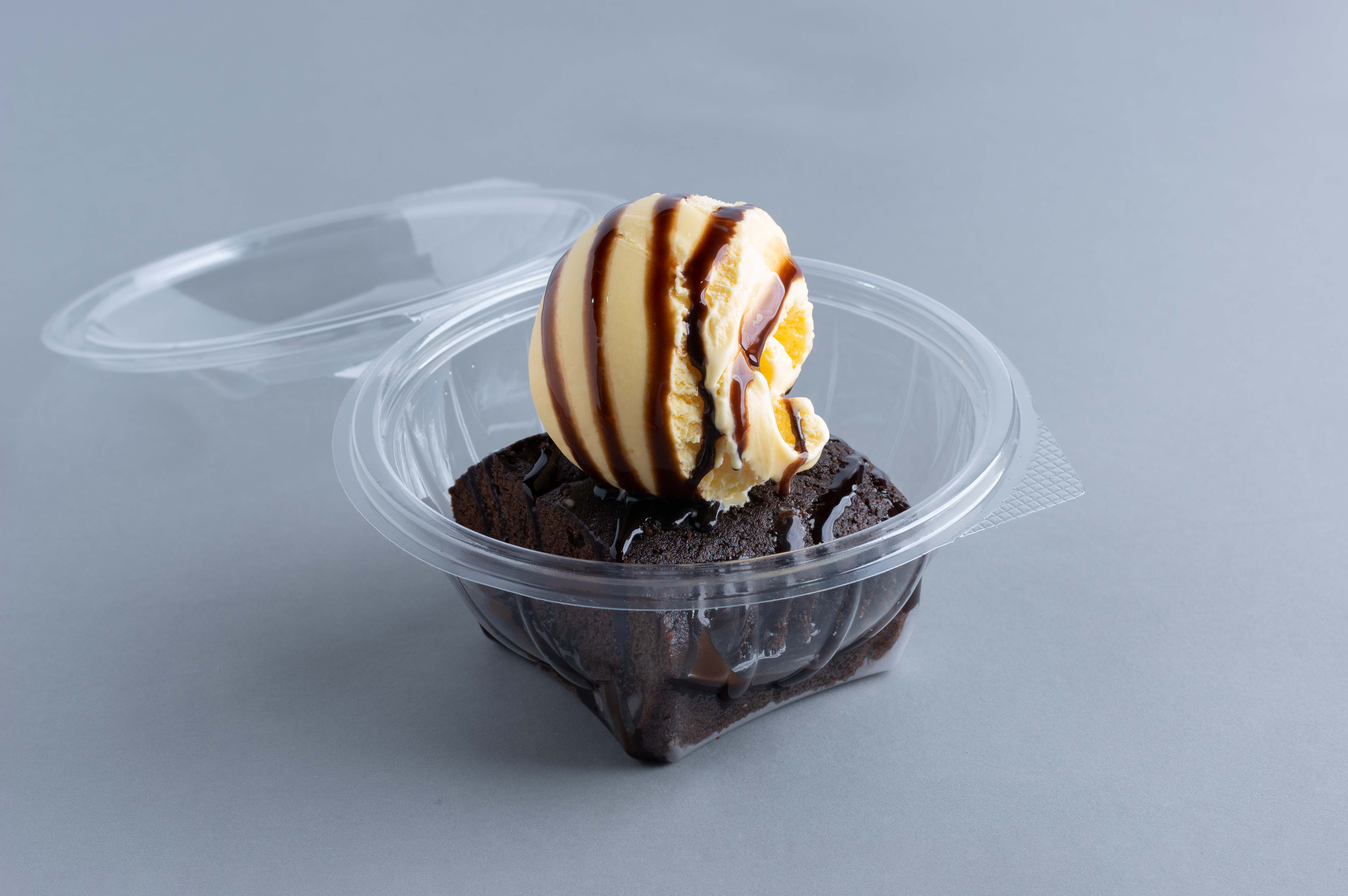 Brownie Cake Dish