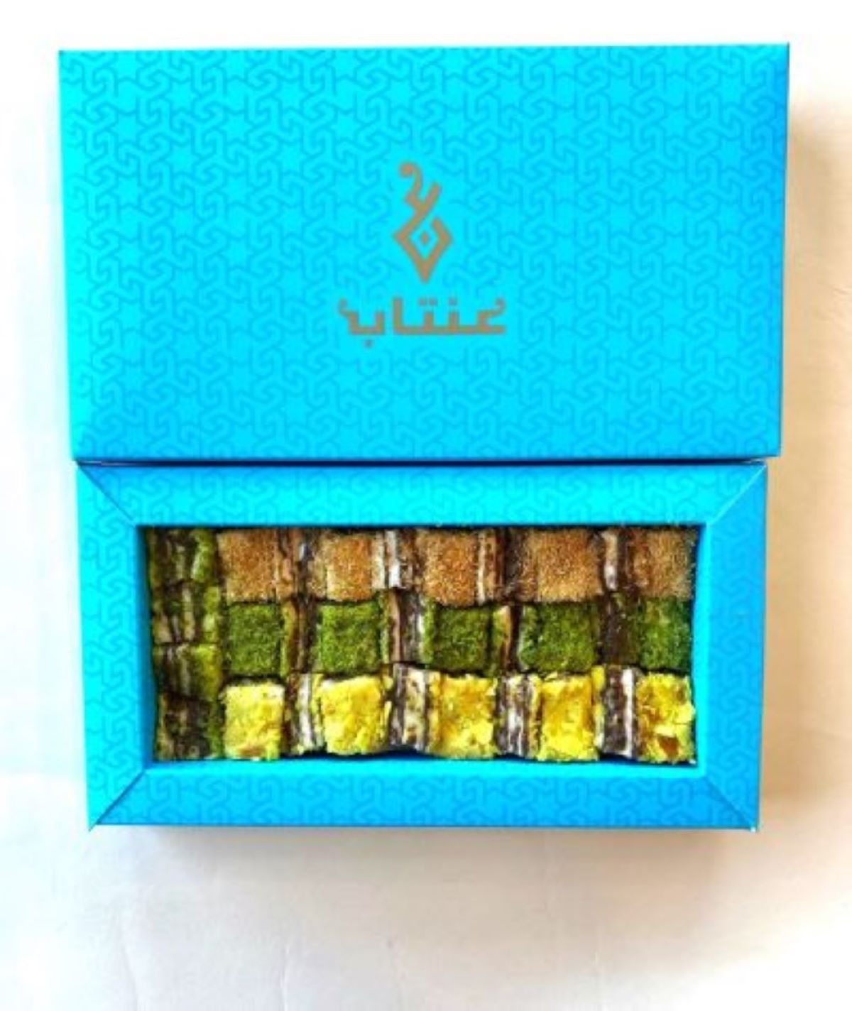 Delight With Pistachio, Nutella, Lemon And Kunafa small box