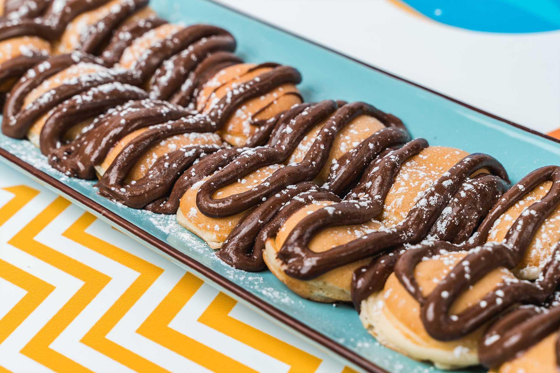 Itty Bitty Nutella Mini Pancakes